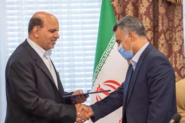 آیین تکریم و معارفه مدیرعامل شرکت نفت مناطق مرکزی ایران برگزار شد