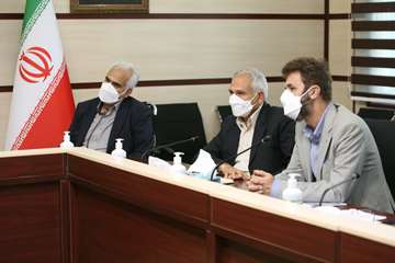 دیدار صمیمی مدیرعامل شرکت نفت مناطق مرکزی ایران با کارکنان ستادی