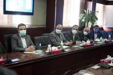 دیدار صمیمی مدیرعامل شرکت نفت مناطق مرکزی ایران با کارکنان ستادی