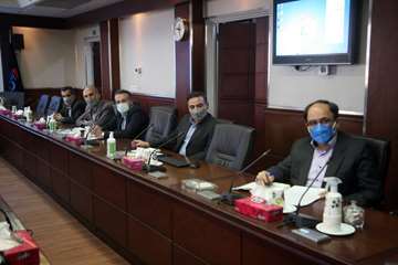 دیدار صمیمی مدیرعامل شرکت نفت مناطق مرکزی ایران با کارکنان ستادی
