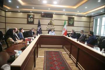دیدار صمیمی مدیرعامل شرکت نفت مناطق مرکزی ایران با کارکنان ستادی