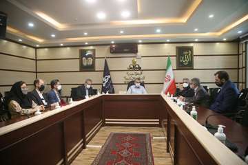 دیدار صمیمی مدیرعامل شرکت نفت مناطق مرکزی ایران با کارکنان ستادی