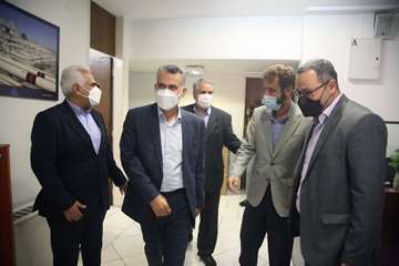 دیدار صمیمی مدیرعامل شرکت نفت مناطق مرکزی ایران با کارکنان ستادی