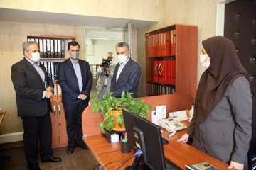 دیدار صمیمی مدیرعامل شرکت نفت مناطق مرکزی ایران با کارکنان ستادی
