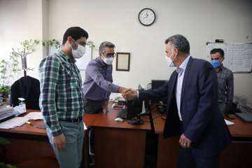 دیدار صمیمی مدیرعامل شرکت نفت مناطق مرکزی ایران با کارکنان ستادی