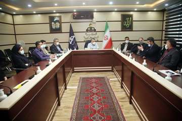 دیدار صمیمی مدیرعامل شرکت نفت مناطق مرکزی ایران با کارکنان ستادی