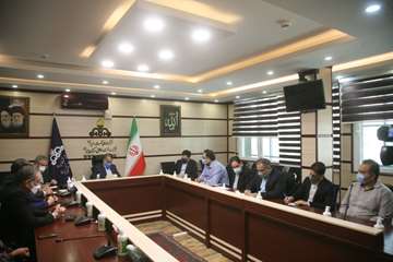 دیدار صمیمی مدیرعامل شرکت نفت مناطق مرکزی ایران با کارکنان ستادی