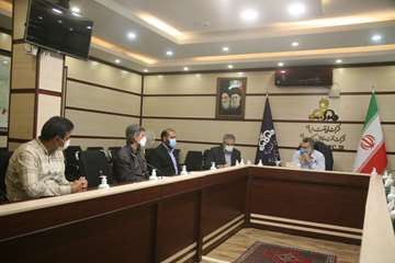 دیدار صمیمی مدیرعامل شرکت نفت مناطق مرکزی ایران با کارکنان ستادی