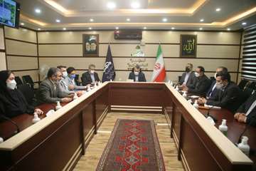  دیدار صمیمی مدیرعامل شرکت نفت مناطق مرکزی ایران با کارکنان ستادی
