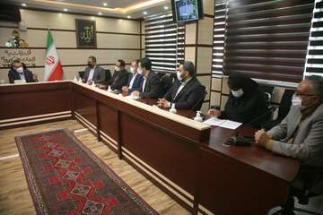  دیدار صمیمی مدیرعامل شرکت نفت مناطق مرکزی ایران با کارکنان ستادی