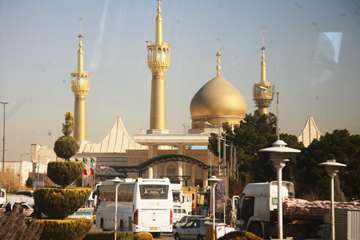 تجدید میثاق کارکنان صنعت نفت با آرمانهای امام راحل (ره) در آستانه چهل و سومین سالگرد پیروزی انقلاب اسلامی
