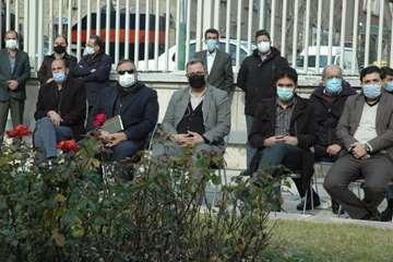 برگزاری مراسم گرامیداشت دومین سالگرد شهادت حاج قاسم سلیمانی در مقبره شهدای وزارت نفت