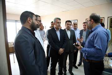 بازدید مدیرعامل شرکت نفت مناطق مرکزی ایران از منطقه عملیاتی سراجه قم