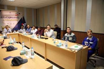 بازدید مدیرعامل شرکت نفت مناطق مرکزی ایران از منطقه عملیاتی سراجه قم