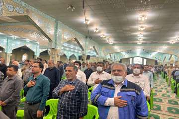 گرامیداشت سالروز ارتحال حضرت امام خمینی (ره) و شهدای قیام ١۵ خرداد در شرکت بهره برداری نفت و گاز زاگرس جنوبی
