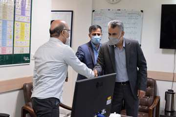 بازدید مدیرعامل شرکت نفت مناطق مرکزی ایران از ستاد شرکت بهره برداری نفت و گاز شرق