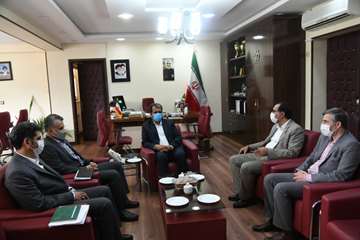 دیدار  مدیرعامل شرکت نفت مناطق مرکزی ایران با فرماندار شهرستان سرخس