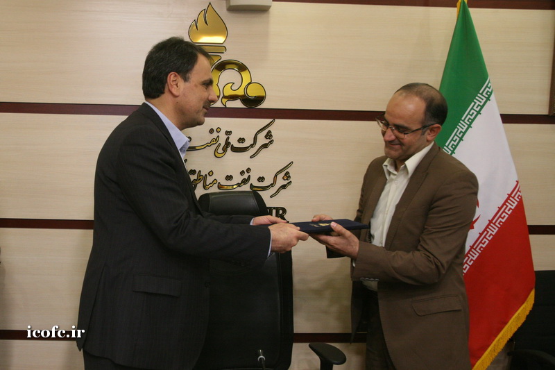 آیین تکریم و معارفه روسای مهندسی سیستم ها و بهره وری و بازرسی و حفاظت فنی شرکت نفت مناطق مرکزی ایران